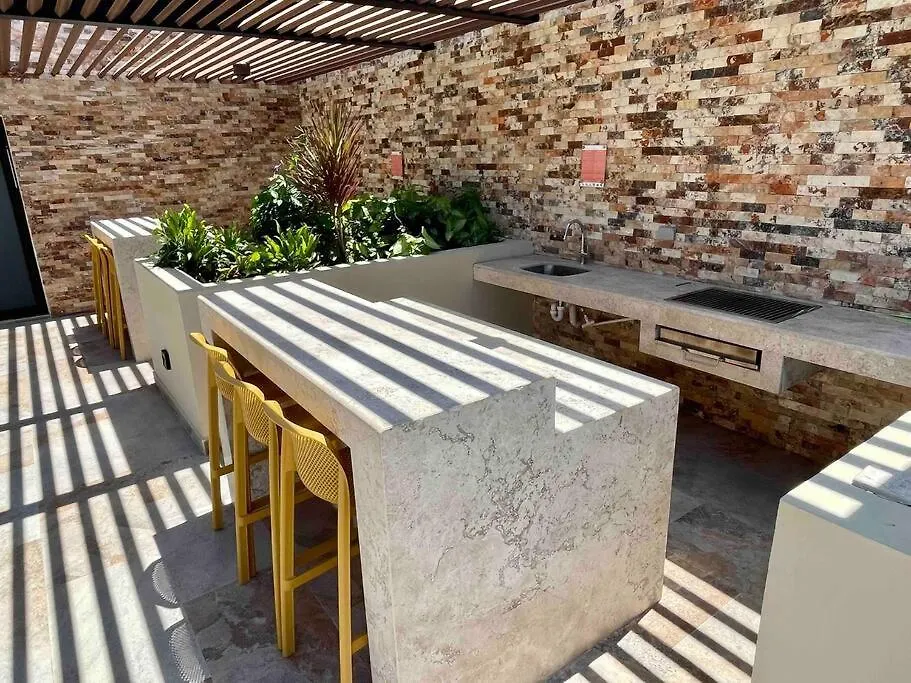 Cozy Loft With Poolside Terrace Apartamento Playa del Carmen